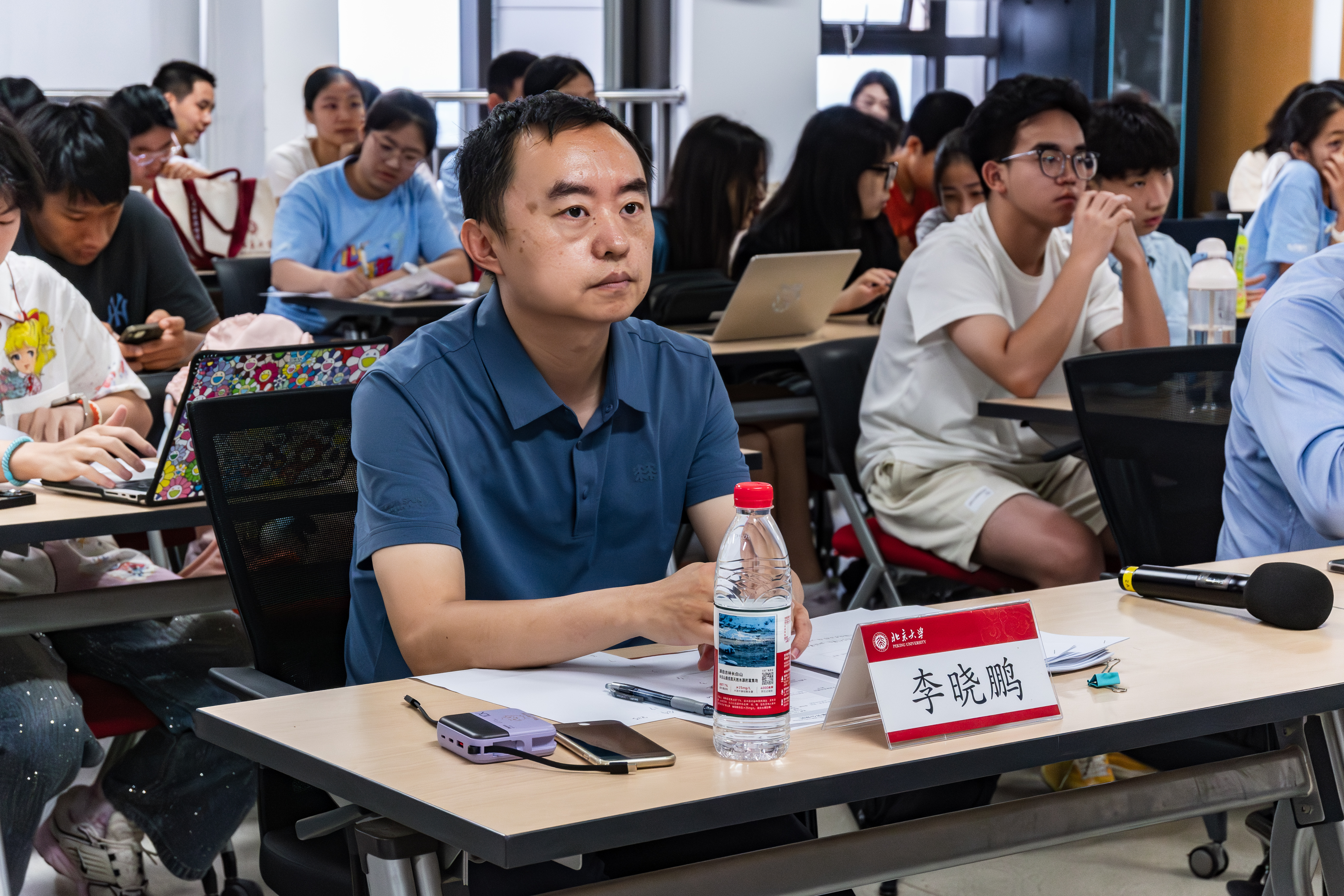 李晓鹏.jpg